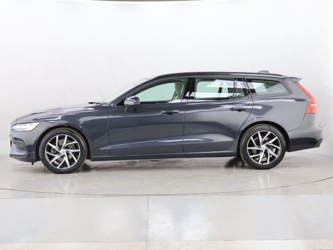 2025 Volvo V60