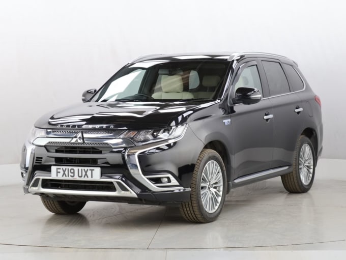 2025 Mitsubishi Outlander