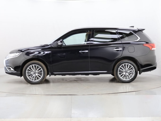 2025 Mitsubishi Outlander