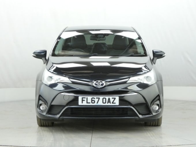 2025 Toyota Avensis