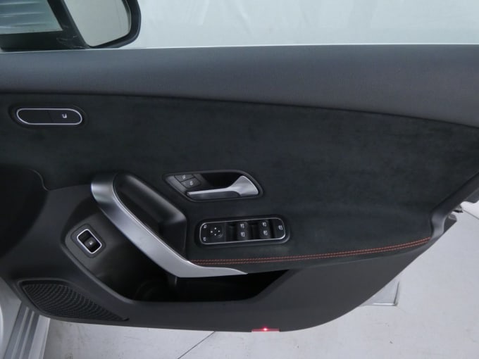 2025 Mercedes-benz A-class
