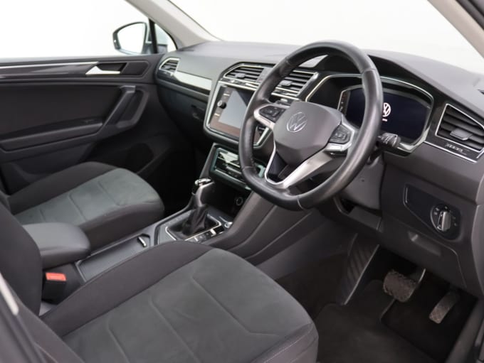 2025 Volkswagen Tiguan