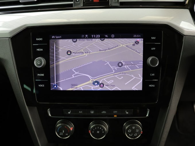2025 Volkswagen Passat
