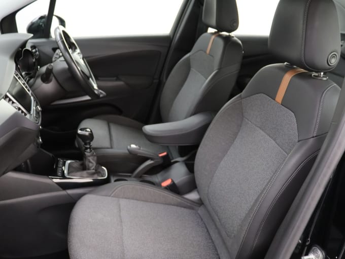 2025 Vauxhall Crossland