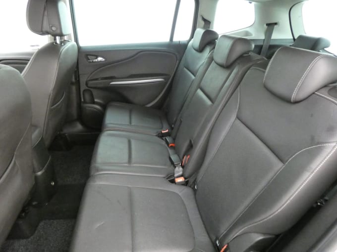 2025 Vauxhall Zafira Tourer