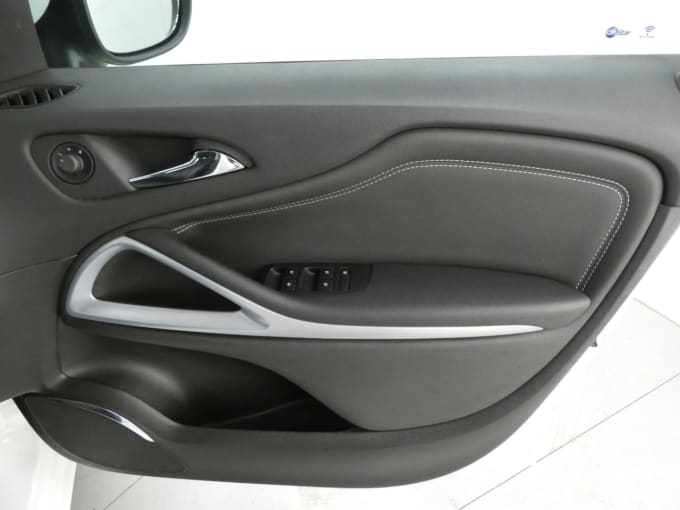 2025 Vauxhall Zafira Tourer