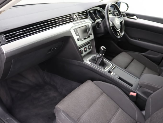 2025 Volkswagen Passat