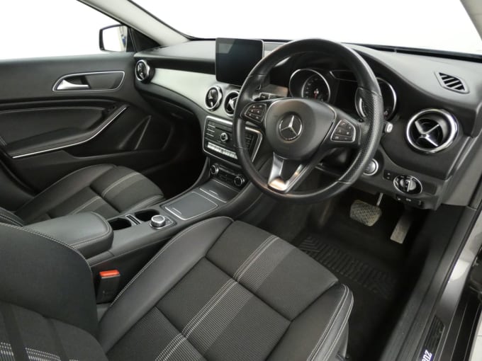 2025 Mercedes-benz Gla Class