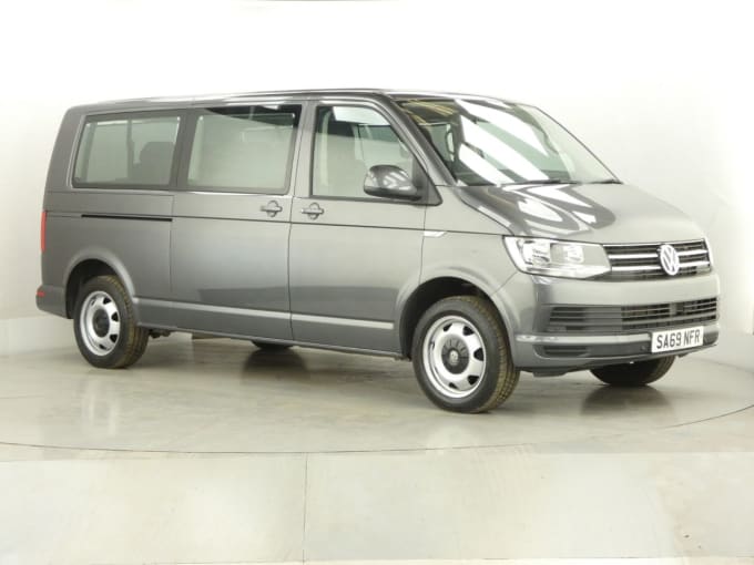 2025 Volkswagen Transporter Shuttle