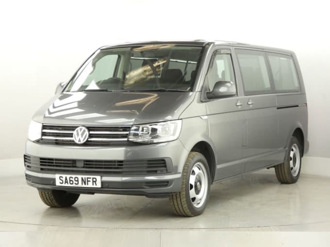2025 Volkswagen Transporter Shuttle