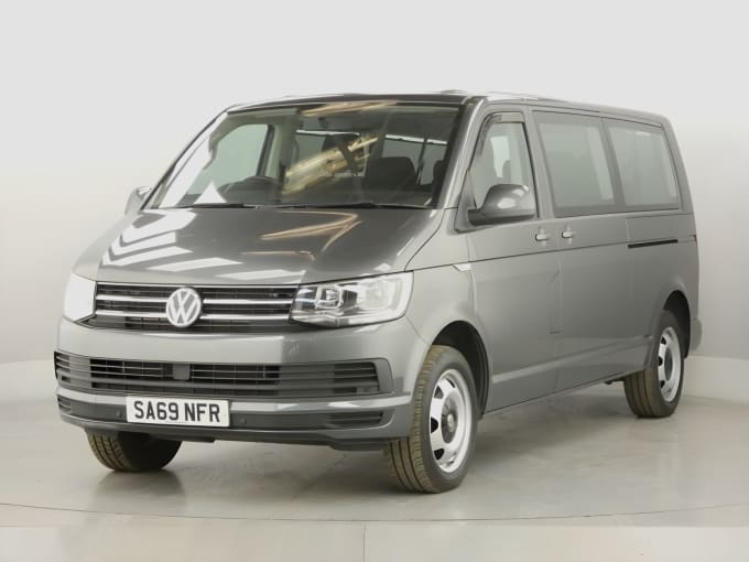2025 Volkswagen Transporter Shuttle