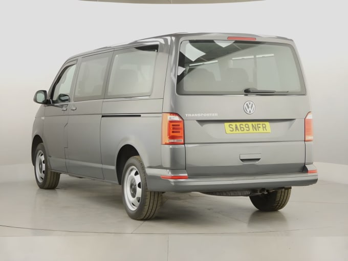2025 Volkswagen Transporter Shuttle