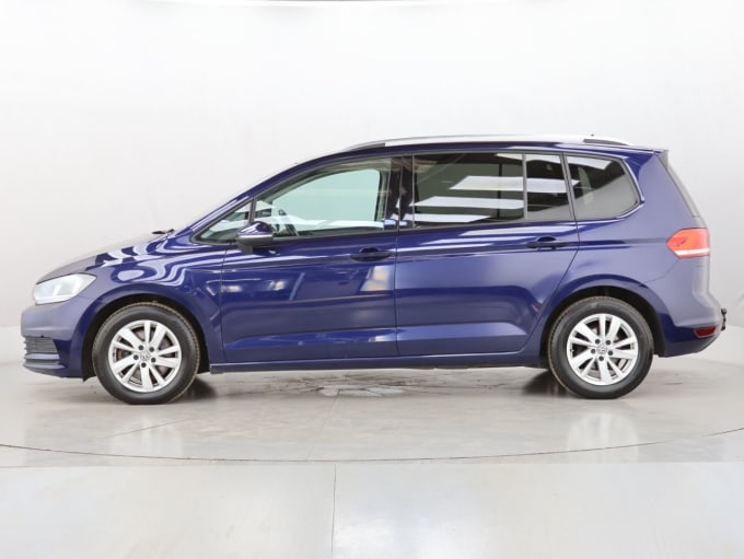 2025 Volkswagen Touran