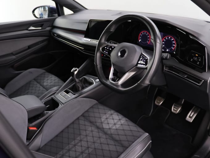 2025 Volkswagen Golf