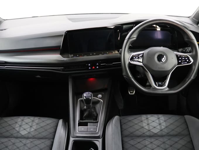 2025 Volkswagen Golf
