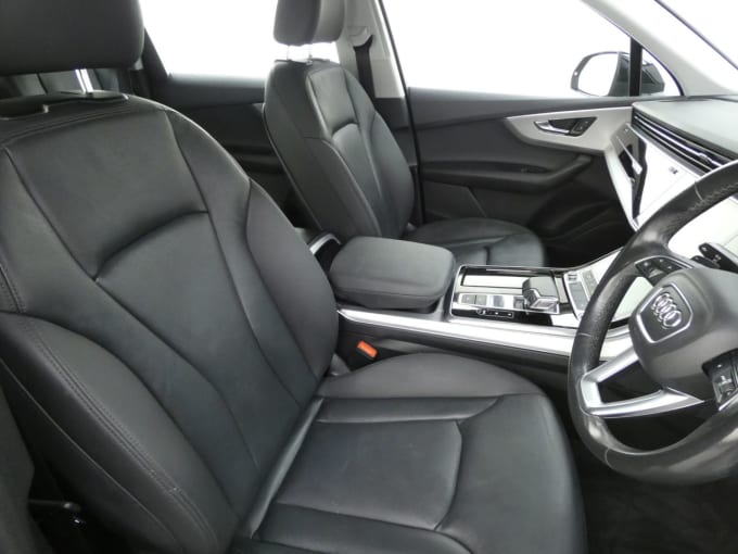 2025 Audi Q7