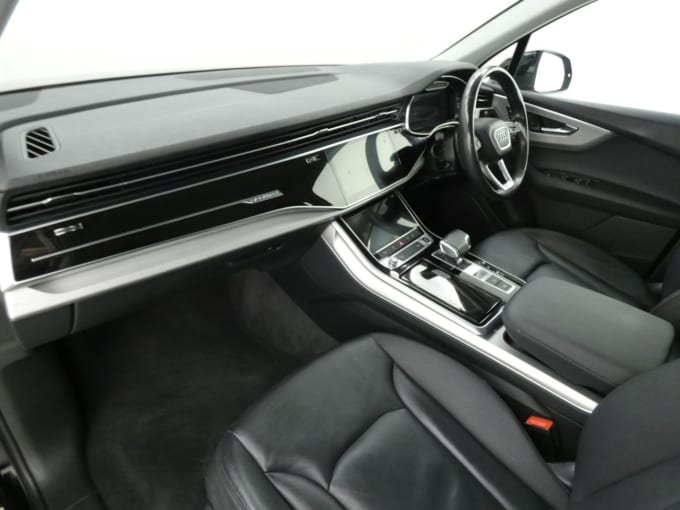 2025 Audi Q7