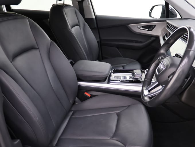 2025 Audi Q7