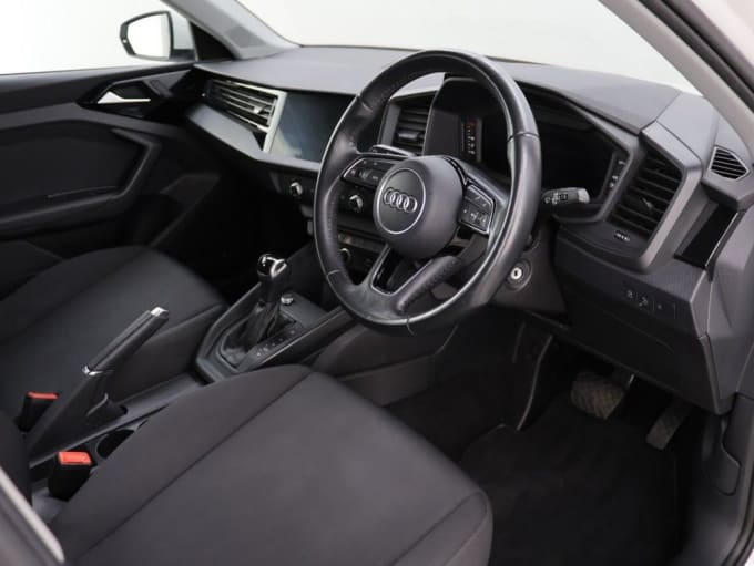 2025 Audi A1
