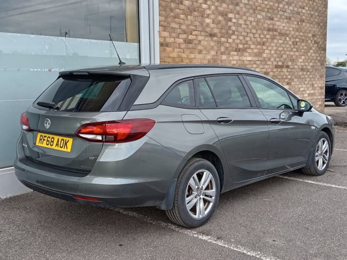 2025 Vauxhall Astra