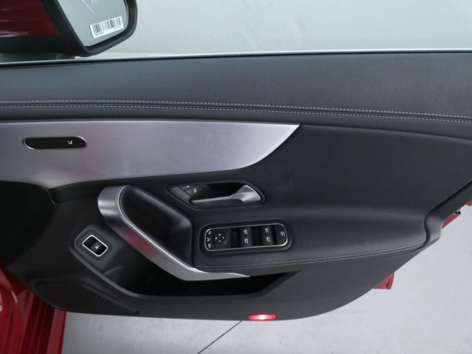 2025 Mercedes-benz Cla