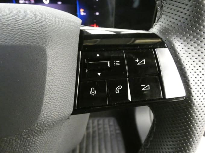 2025 Vauxhall Astra