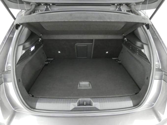 2025 Vauxhall Astra