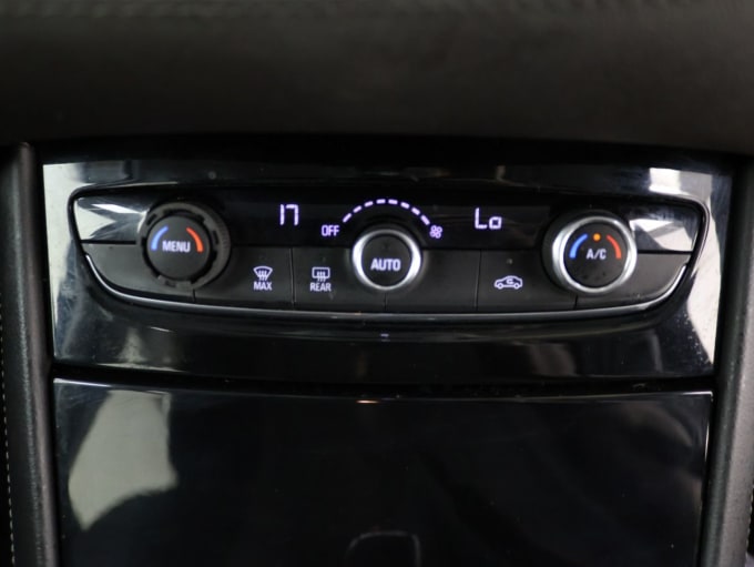 2025 Vauxhall Grandland X