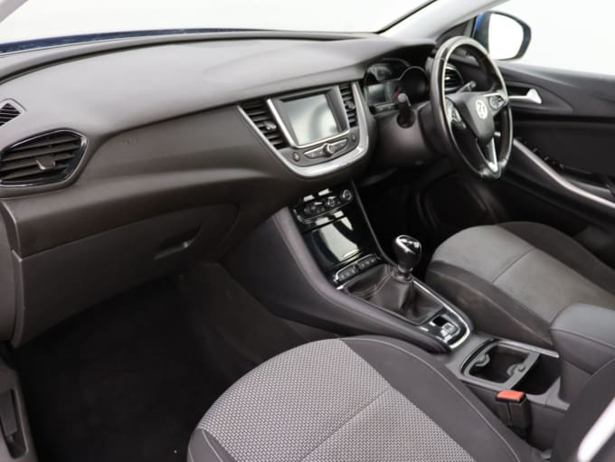 2025 Vauxhall Grandland X
