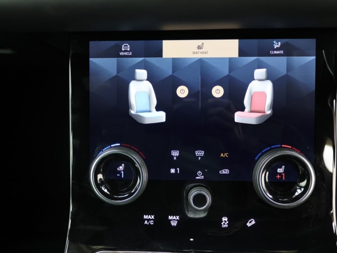 2025 Land Rover Range Rover Evoque