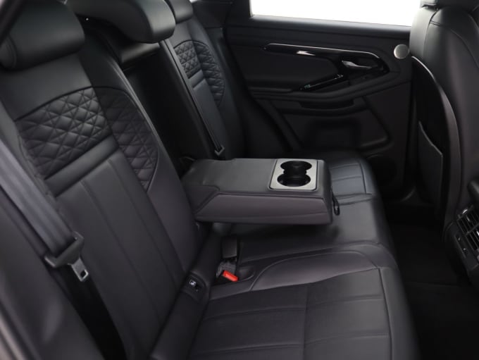 2025 Land Rover Range Rover Evoque