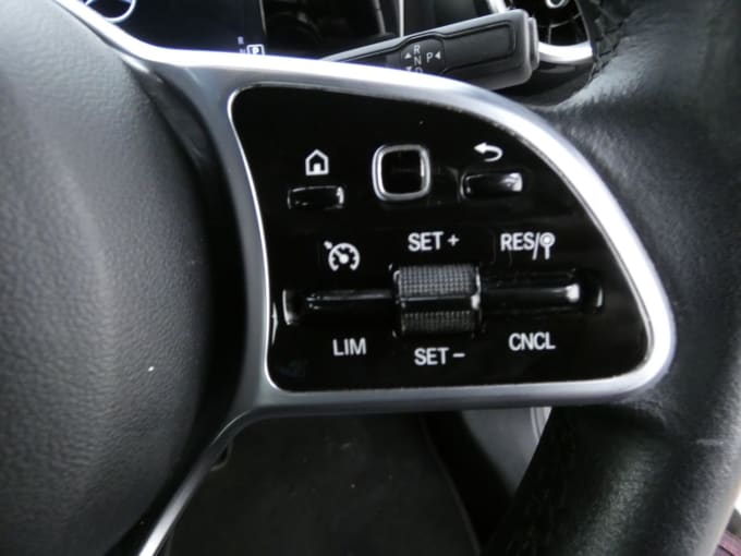 2025 Mercedes-benz A-class