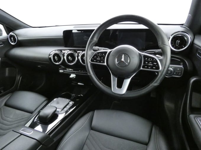 2025 Mercedes-benz A-class
