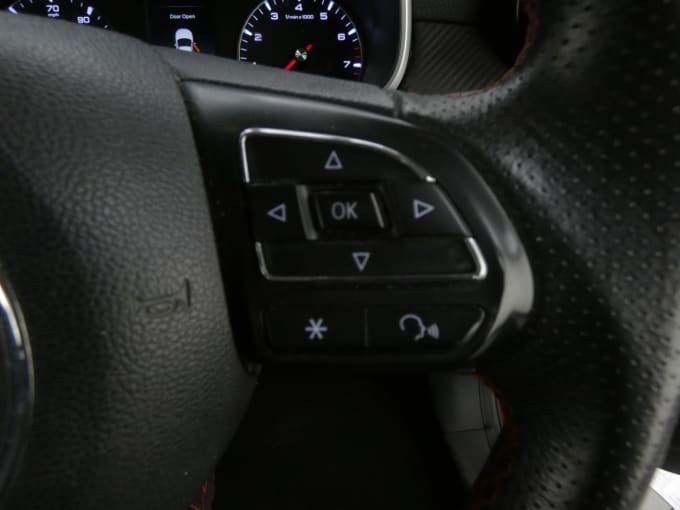 2025 Mg Mg Zs