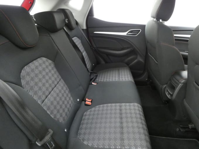 2025 Mg Mg Zs