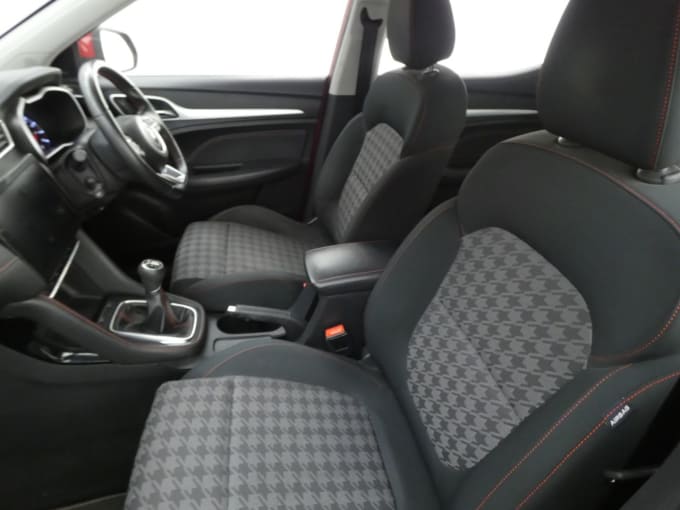 2025 Mg Mg Zs