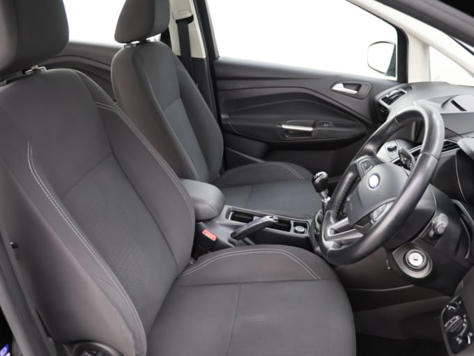 2025 Ford Grand C-max