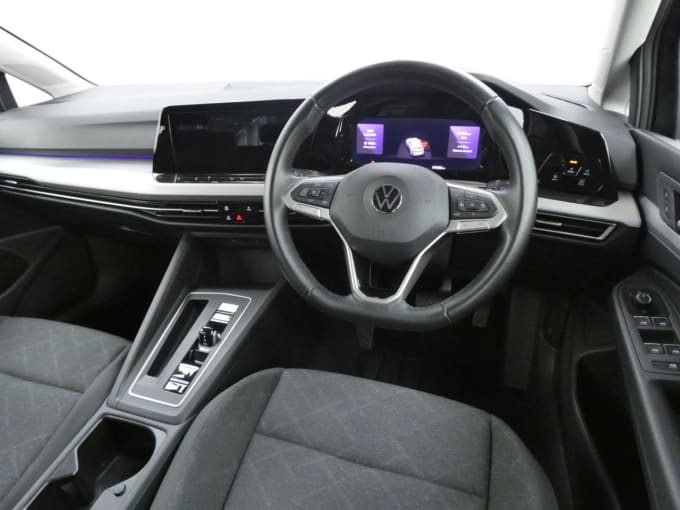 2025 Volkswagen Golf