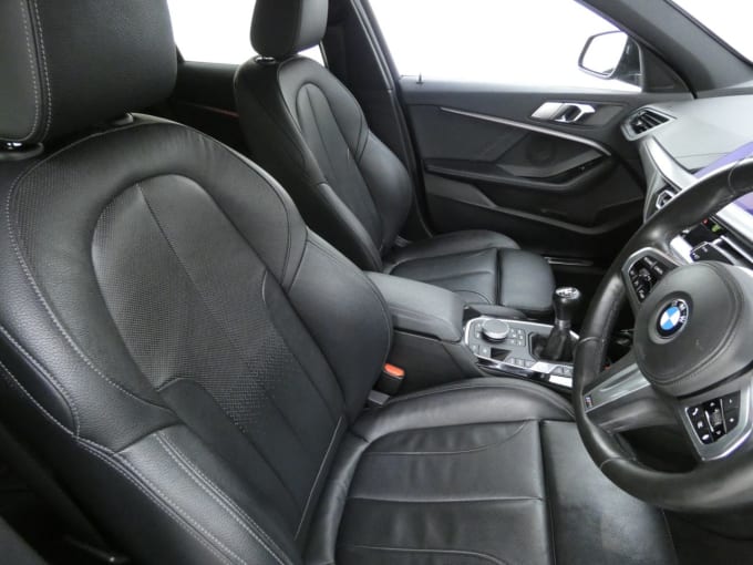 2025 BMW 1 Series