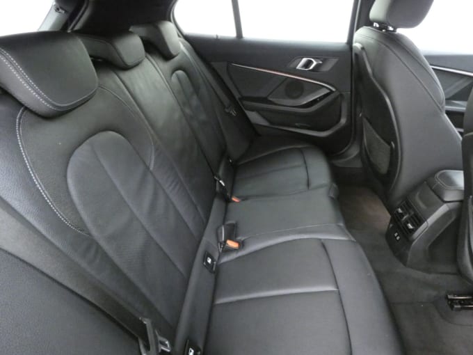 2025 BMW 1 Series