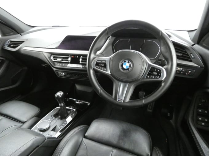 2025 BMW 1 Series