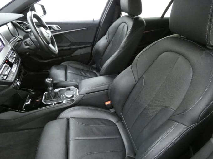 2025 BMW 1 Series