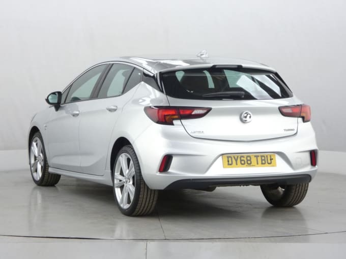 2025 Vauxhall Astra