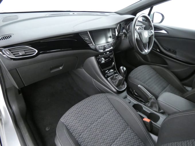 2025 Vauxhall Astra