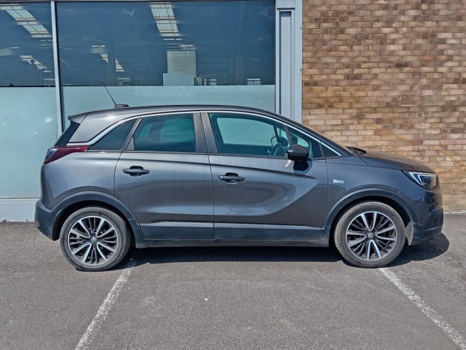 2025 Vauxhall Crossland X