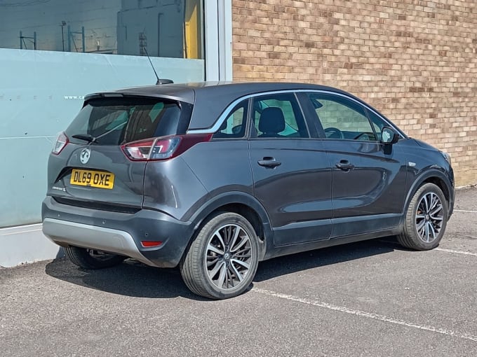 2025 Vauxhall Crossland X