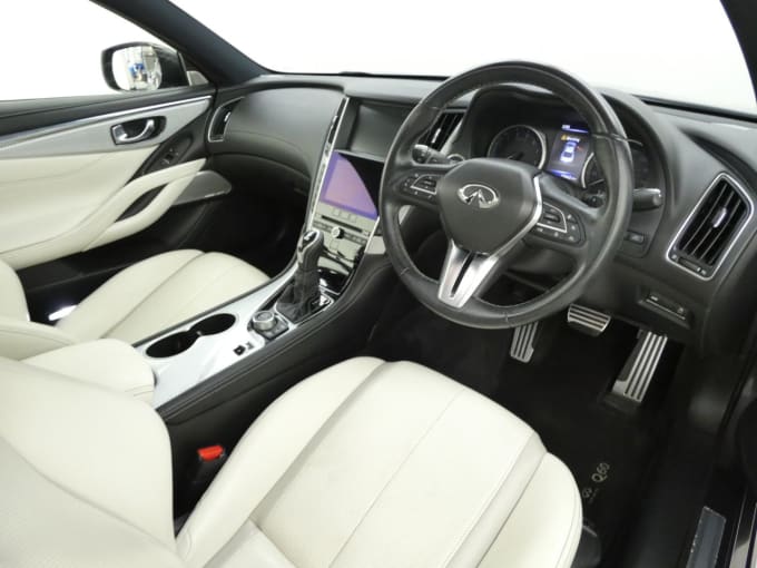 2025 Infiniti Q60