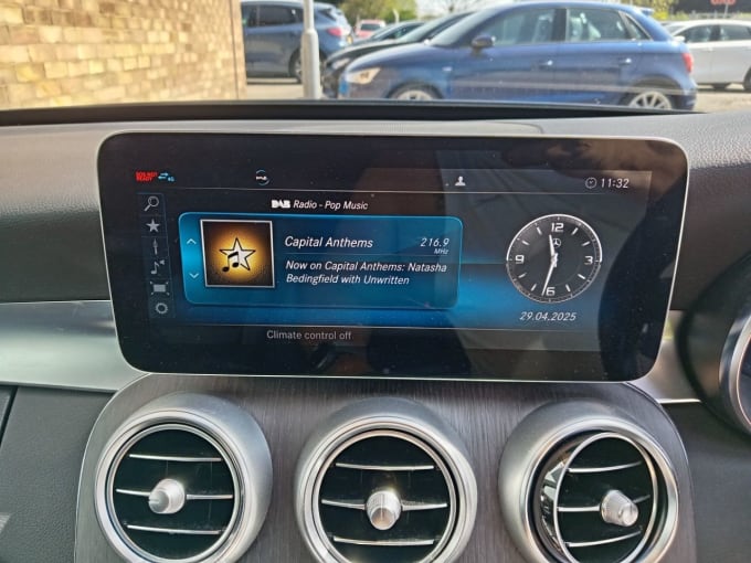 2025 Mercedes-benz C-class