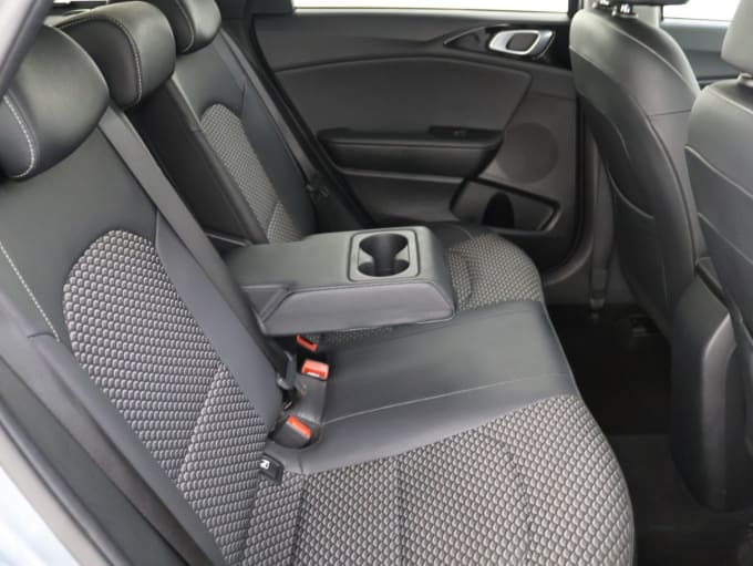 2025 Kia Ceed