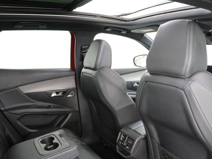2025 Peugeot 3008
